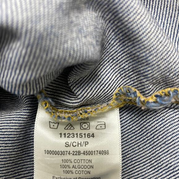 R). Wrangler Cropped Jacket Jeans 4 Buttons Long Sleeve Blue size Small - Picture 7 of 8